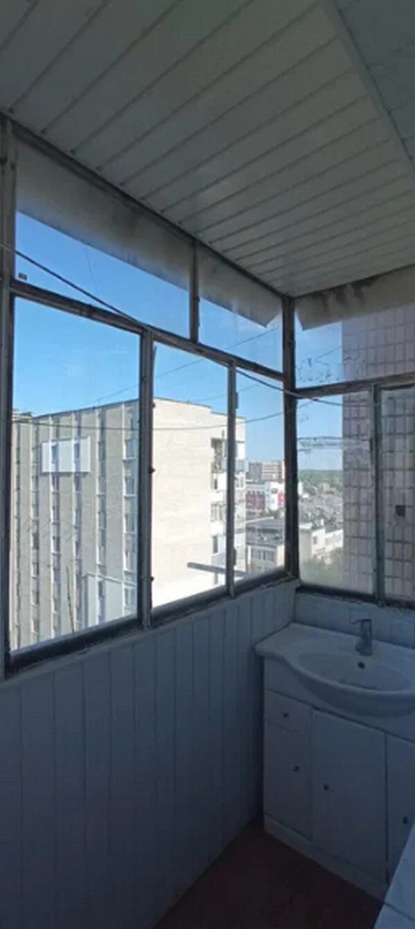 Продаж квартири. 1 room, 30 m², 9th floor/9 floors. Аляска, Тернопіль. 