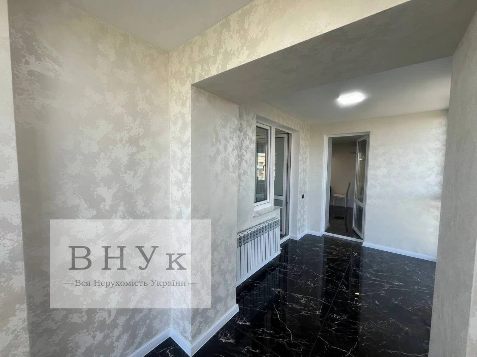 Apartments for sale. 2 rooms, 75 m², 8th floor/10 floors. Zluky pr., Ternopil. 