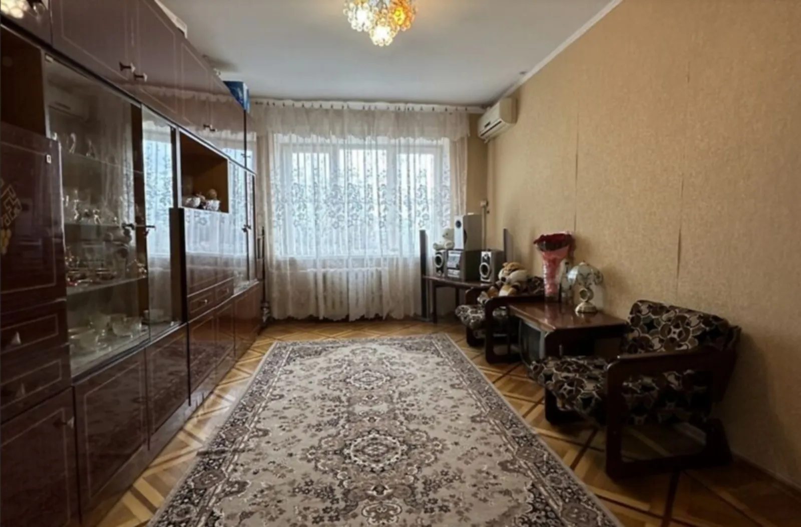 Apartments for sale. 3 rooms, 65 m², 5th floor/9 floors. 146, Lyustdorfskaya Doroha , Odesa. 