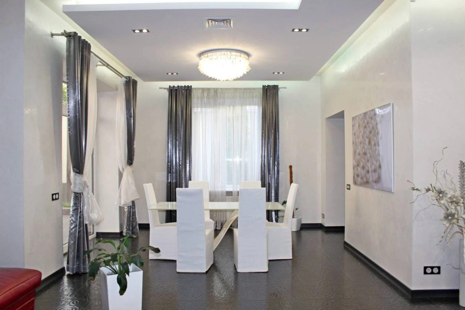 Продаж будинку. 700 m², 3 floors. Київський район, Одеса. 