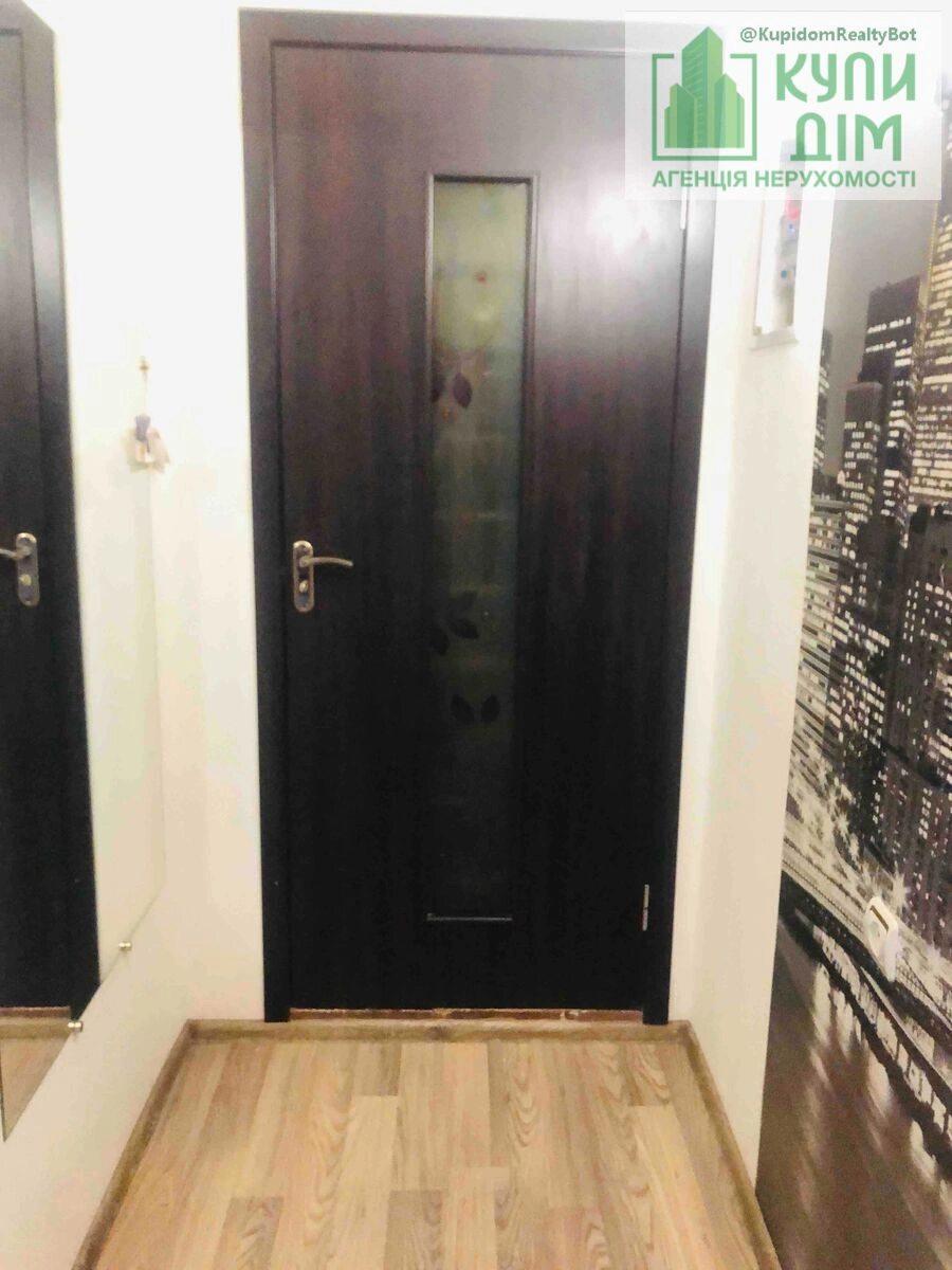 Продаж квартири. 2 rooms, 46 m², 5th floor/5 floors. Подільський (ленінський), Кропивницький. 