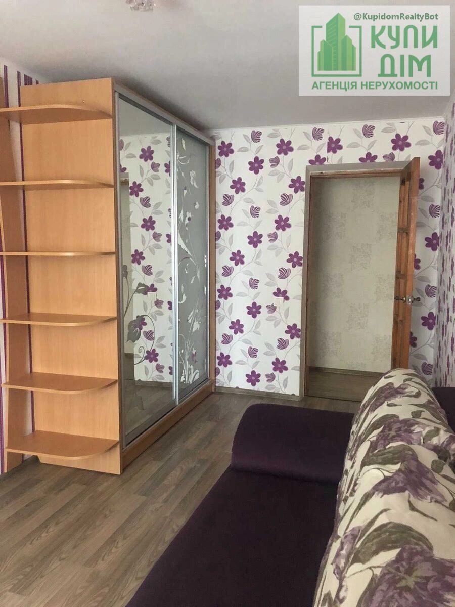 Продаж квартири. 2 rooms, 46 m², 5th floor/5 floors. Подільський (ленінський), Кропивницький. 