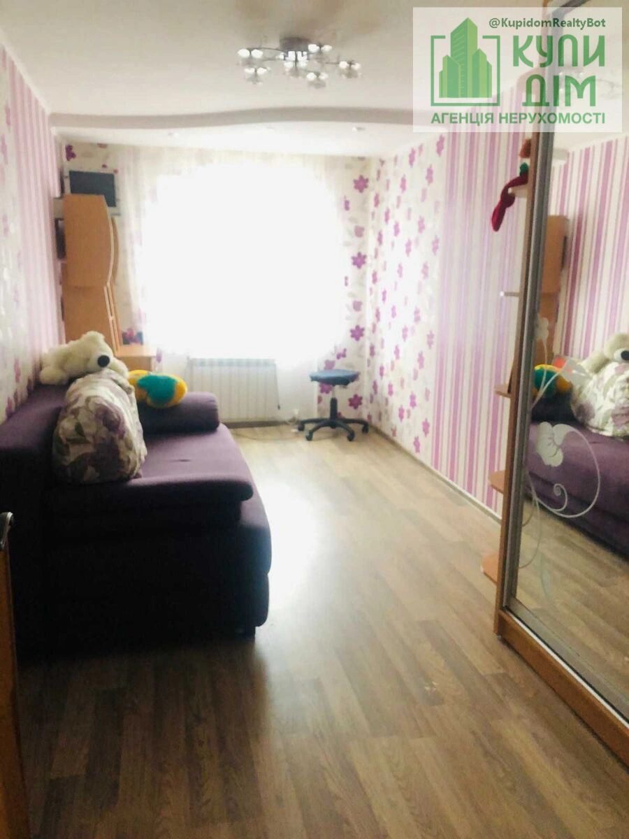 Продаж квартири. 2 rooms, 46 m², 5th floor/5 floors. Подільський (ленінський), Кропивницький. 