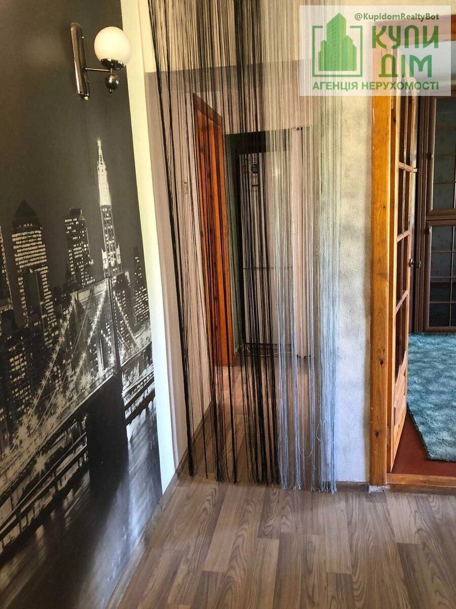 Продаж квартири. 2 rooms, 46 m², 5th floor/5 floors. Подільський (ленінський), Кропивницький. 