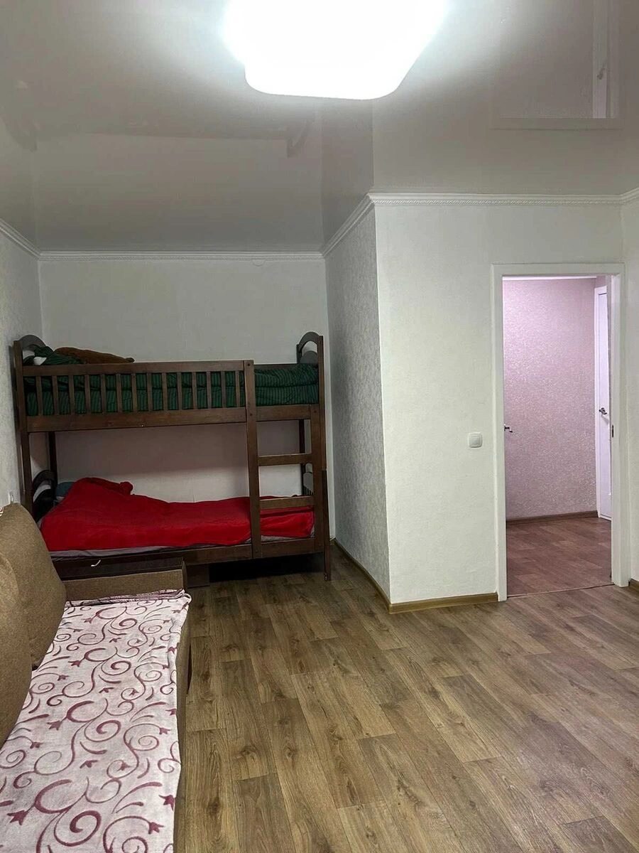 Продаж квартири. 1 room, 38 m², 5th floor/9 floors. Фортечний (кіровський), Кропивницький. 