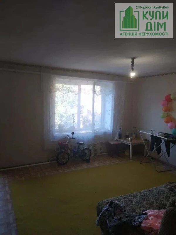 Продаж квартири. 3 rooms, 84 m², 4th floor/9 floors. Василия Никитина (Краснозвездовская) улица, Кропивницький. 