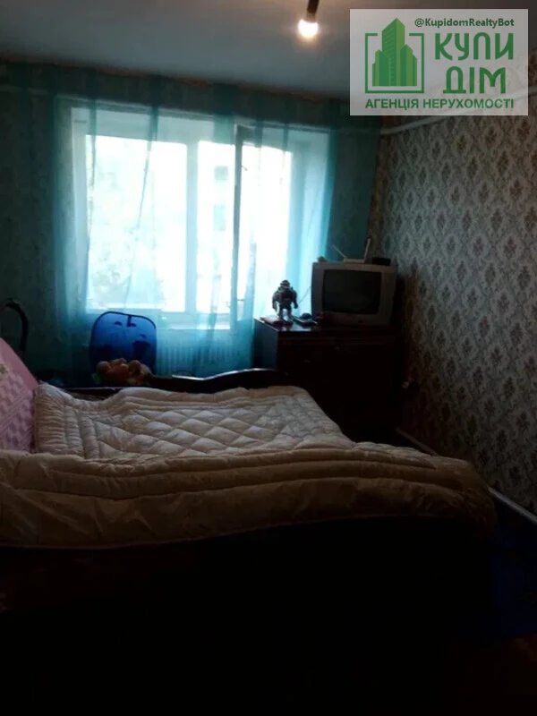 Продаж 3 кімнатної квартири на Новомиколаївці