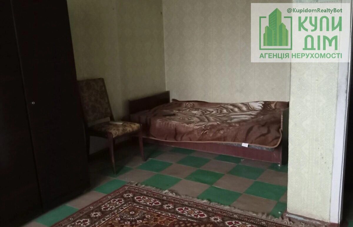 Apartments for sale. 1 room, 32 m², 5th floor/5 floors. Metalurhiv vul., Kropyvnytskyy. 
