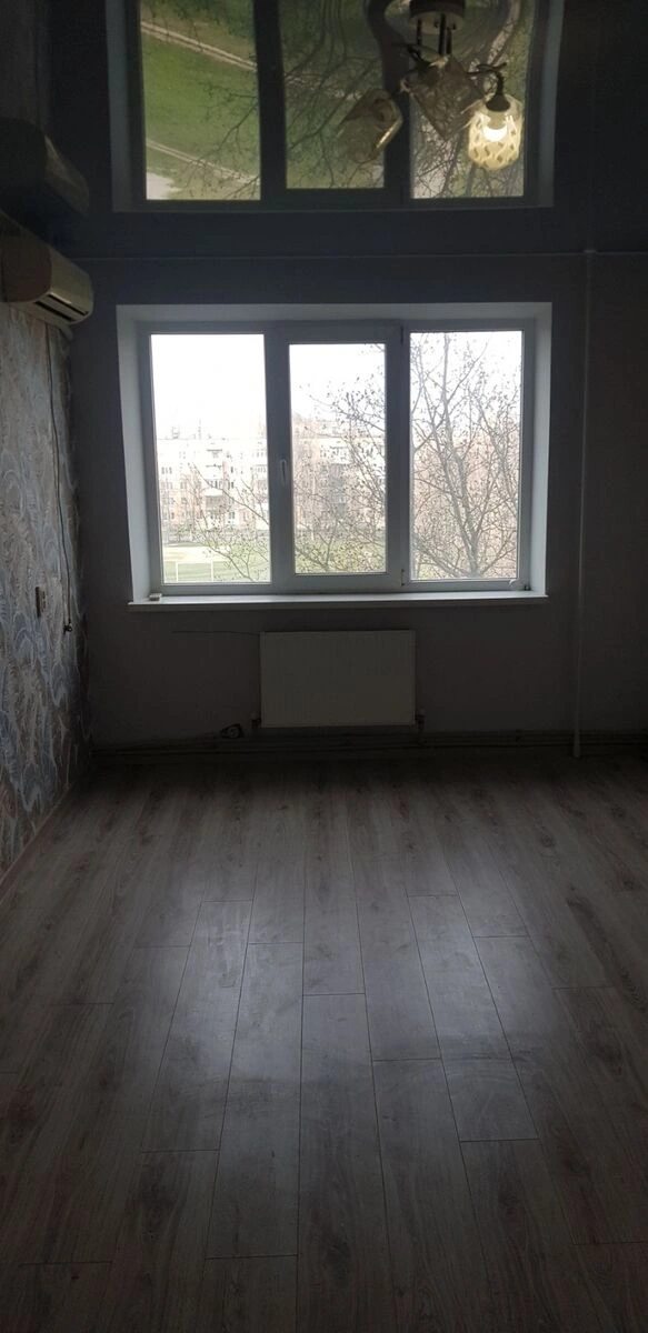 Продаж квартири. 1 room, 34 m², 5th floor/9 floors. Кропивницький. 