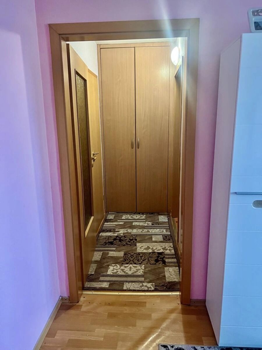 Продаж квартири. 2 rooms, 57 m², 5th floor/5 floors. Подільський (ленінський), Кропивницький. 