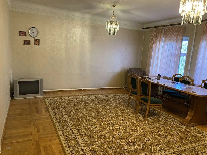 House for sale. 5 rooms, 300 m², 2 floors. Belorechenskaya, Dnipro. 