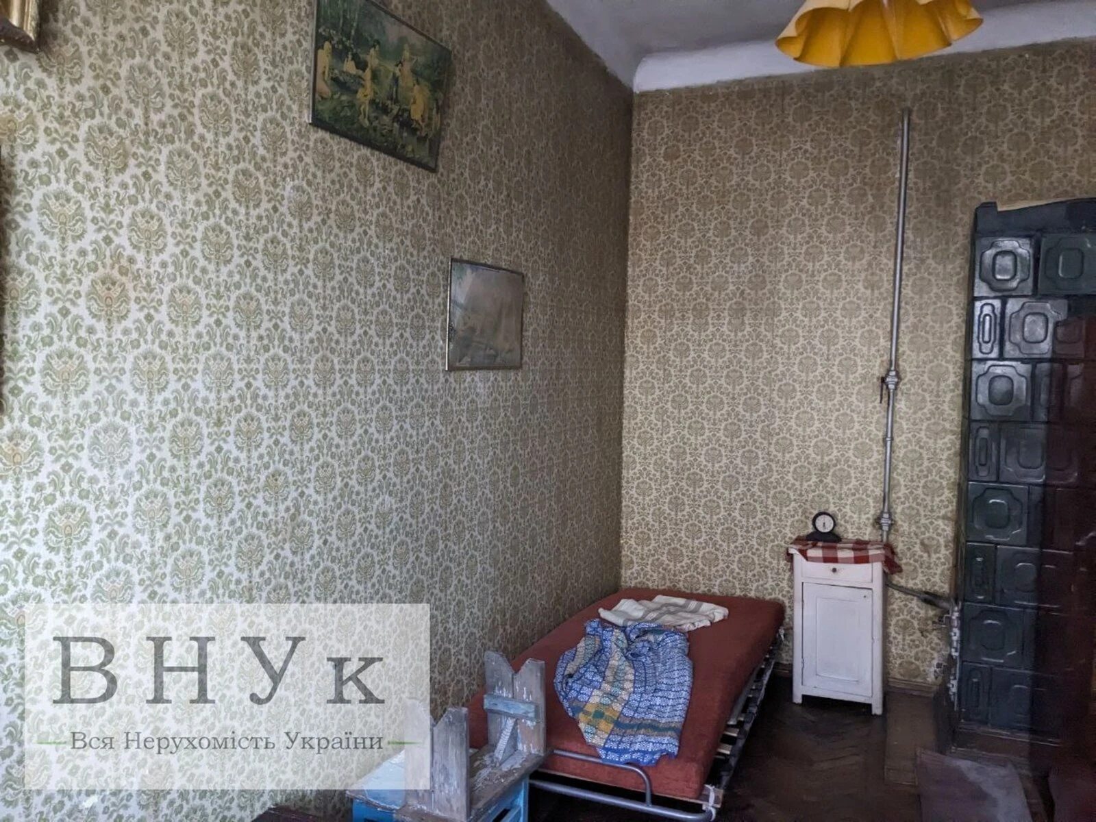 Apartments for sale. 2 rooms, 50 m², 2nd floor/2 floors. Bandery S. pr., Ternopil. 