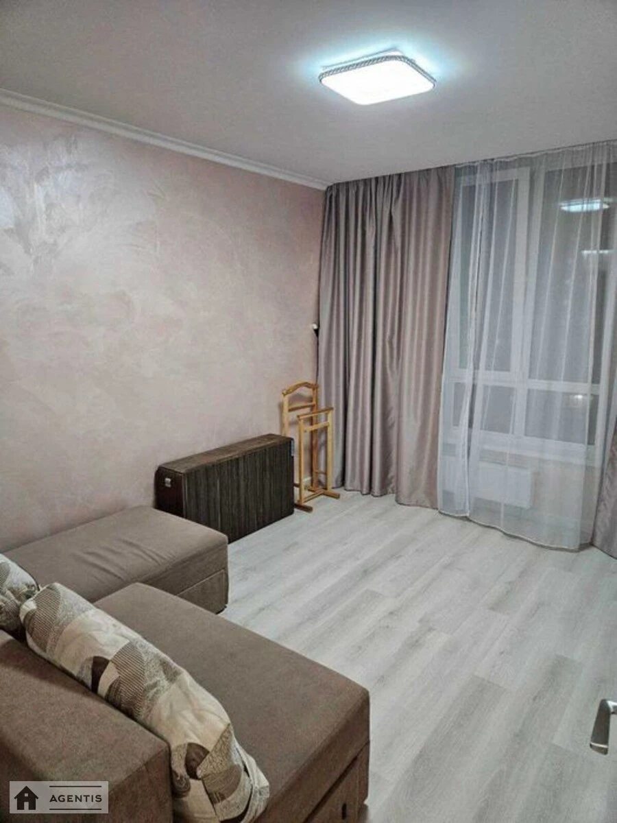 Apartment for rent. 2 rooms, 67 m², 23 floor/26 floors. 62, Kahovska 62, Kyiv. 