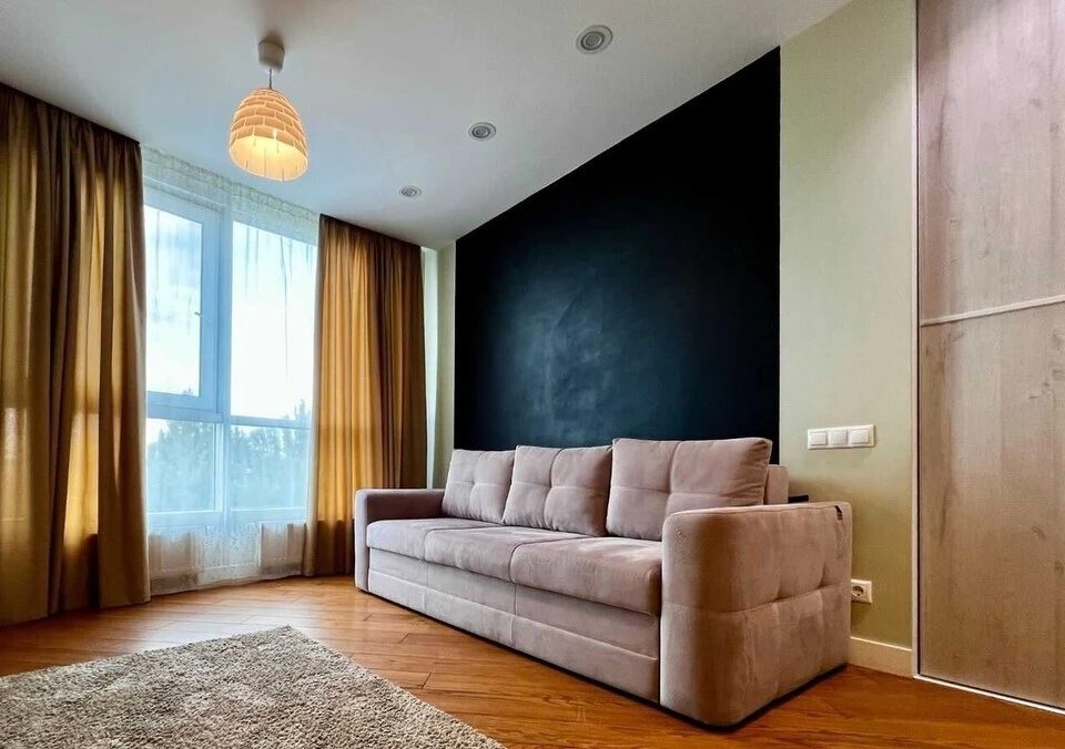 Apartment for rent. 2 rooms, 85 m², 6th floor/16 floors. Vasylkivskiy, Kyiv. 