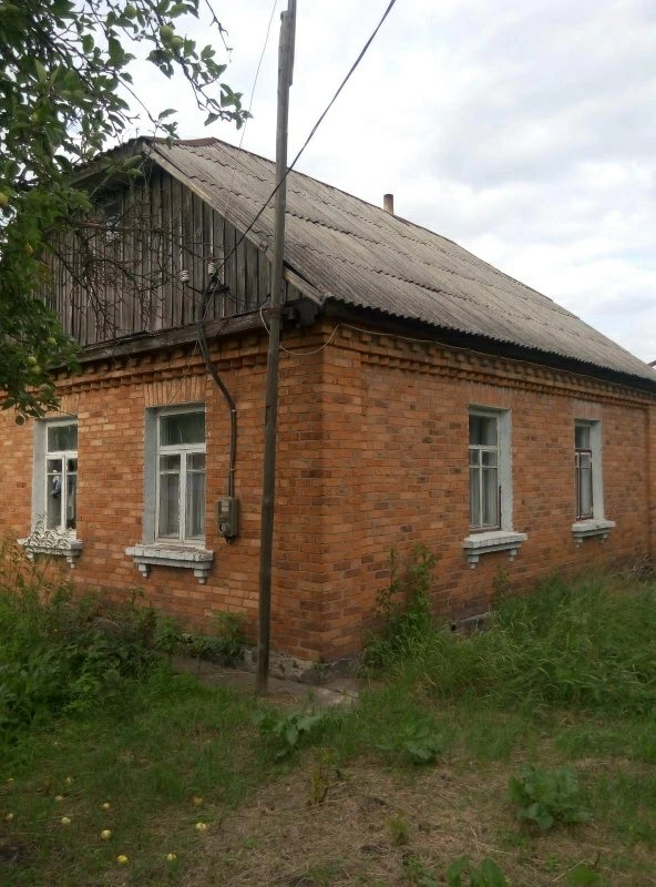 House for sale. 3 rooms, 53 m², 1 floor. Rozvazhevskaya, Yvankov. 