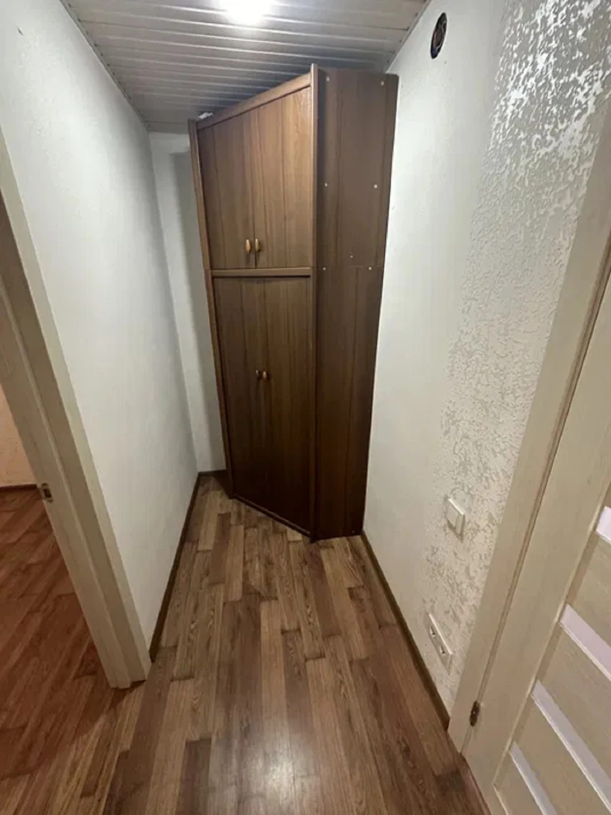 Продаж квартири. 2 rooms, 44 m², 5th floor/5 floors. 3, Варненская ул., Одеса. 