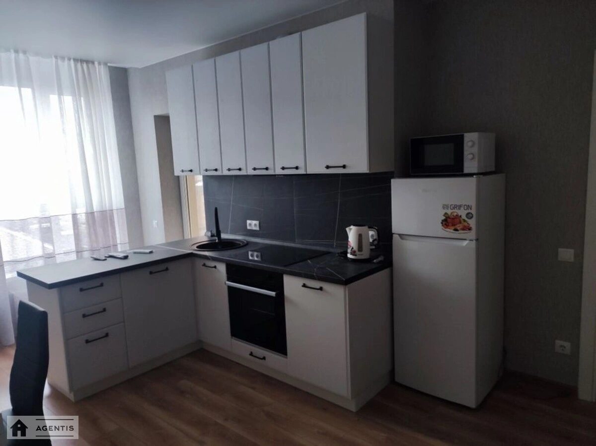 Apartment for rent. 1 room, 43 m², 7th floor/25 floors. 25, Oleny Telihy vul., Kyiv. 