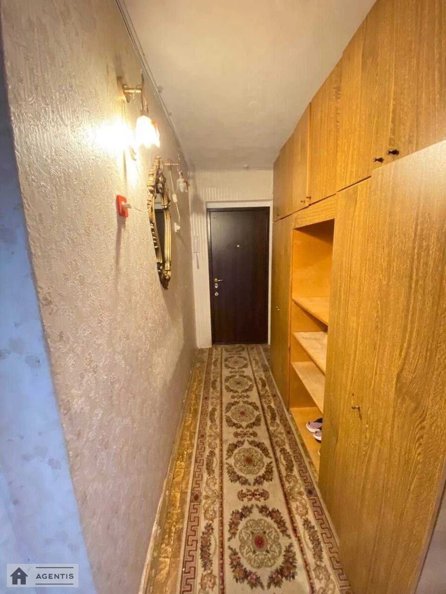 Здам квартиру. 3 rooms, 70 m², 6th floor/16 floors. 41, Лісовий 41, Київ. 