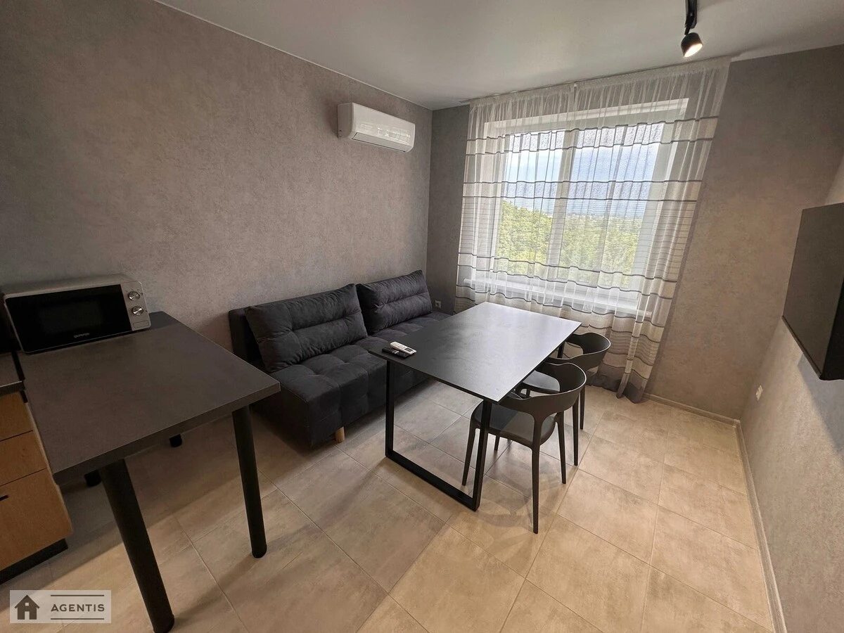 Apartment for rent. 1 room, 43 m², 9th floor/26 floors. 20, Lysohirskyy uzviz, Kyiv. 