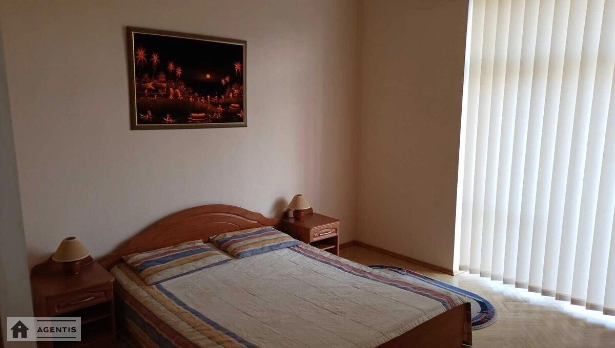 Здам квартиру. 2 rooms, 52 m², 5th floor/6 floors. 13, Круглоуніверситетська 13, Київ. 