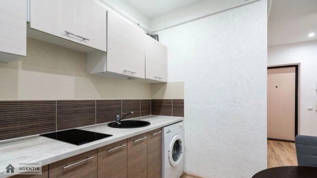 Сдам квартиру. 1 room, 42 m², 4th floor/16 floors. 10, Кадетский Гай 10, Киев. 