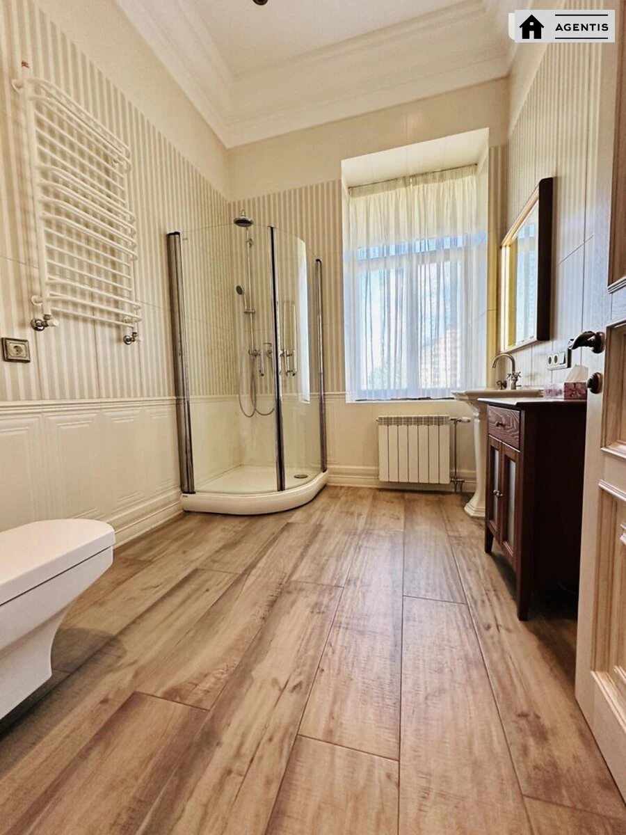 Apartment for rent. 4 rooms, 250 m², 6th floor/7 floors. 8, Pankivska 8, Kyiv. 