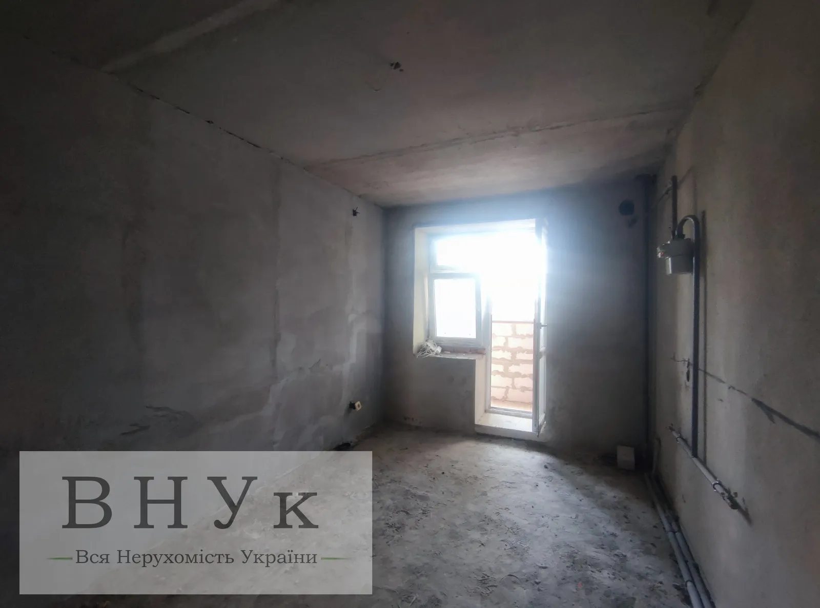 Продаж квартири. 3 rooms, 787 m², 2nd floor/10 floors. Коцюбинського вул., Тернопіль. 