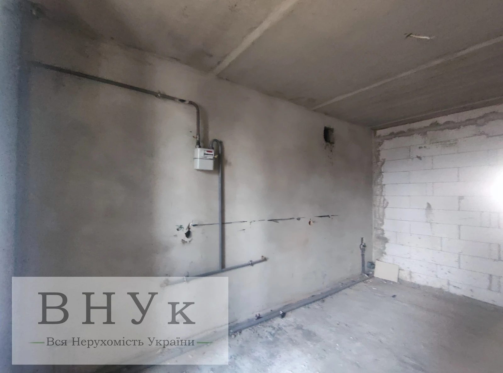 Продаж квартири. 3 rooms, 787 m², 2nd floor/10 floors. Коцюбинського вул., Тернопіль. 