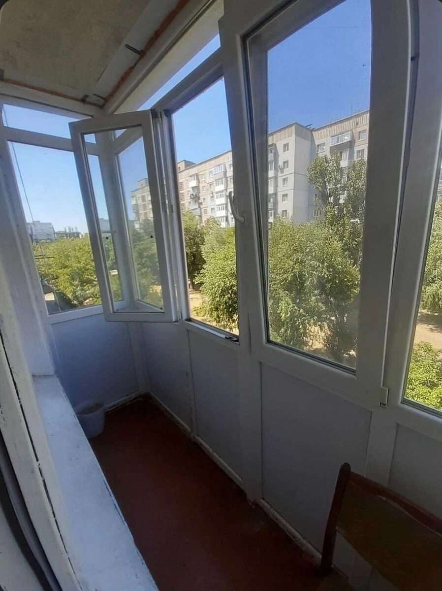 Продаж квартири 3 кімнати, 63 m², 5 пов./9 поверхів. Марії Примаченко вул. (Васнецова), Кропивницький. 