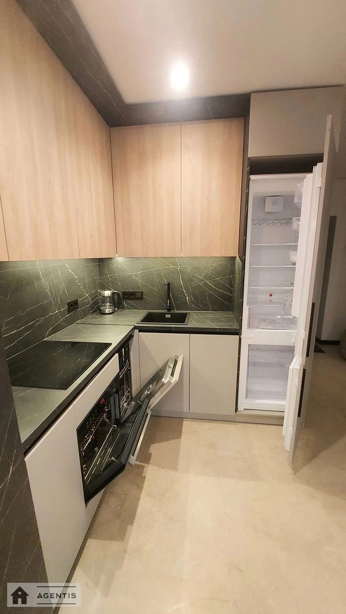 Apartment for rent. 1 room, 48 m², 10th floor/24 floors. 76, Golosiyivskiy 76, Kyiv. 