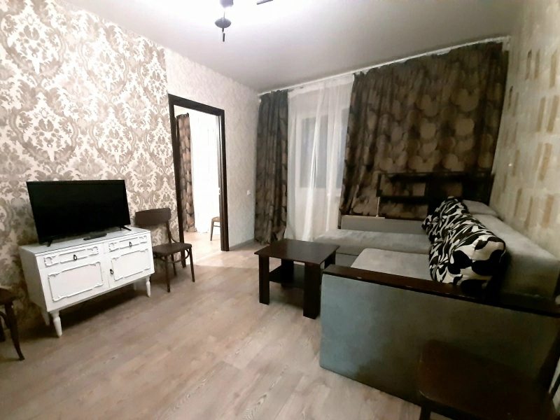 Entire place for rent. 3 rooms, 56 m², 5th floor/5 floors. 25, Yvana Mazepy, Chernihiv. 