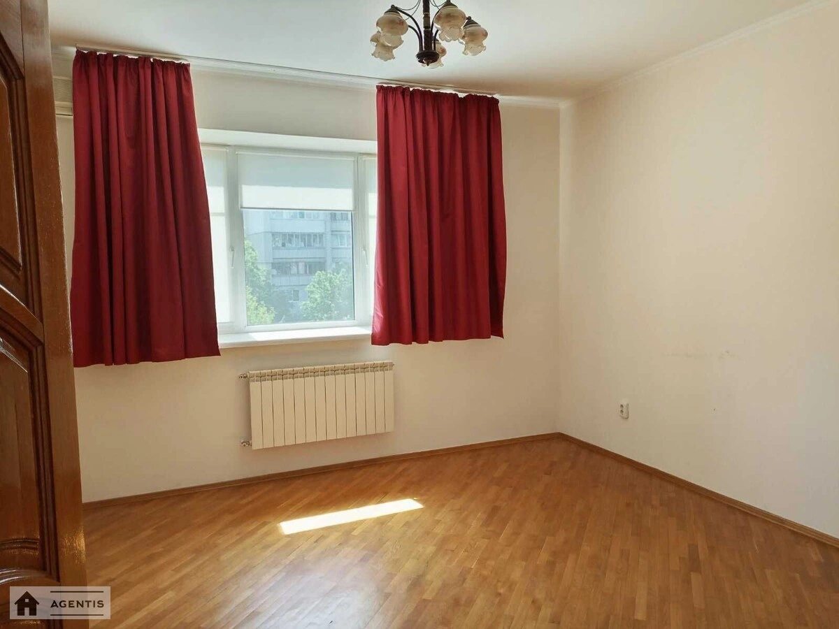 Apartment for rent. 5 rooms, 234 m², 4th floor/8 floors. 7, Pylypivska vul. Vasylya Donchuka, Kyiv. 