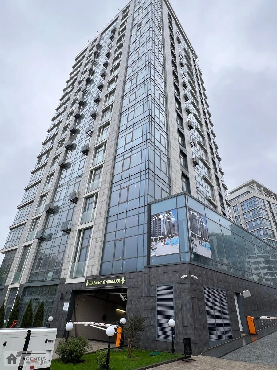 Apartment for rent. 3 rooms, 200 m², 12 floor/17 floors. 11, Andriya Verkhohlyada vul. Mykhayla Drahomirova, Kyiv. 