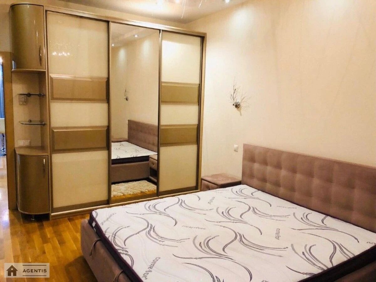 Apartment for rent. 3 rooms, 100 m², 3rd floor/15 floors. 18, Rayisy Okipnoyi vul., Kyiv. 