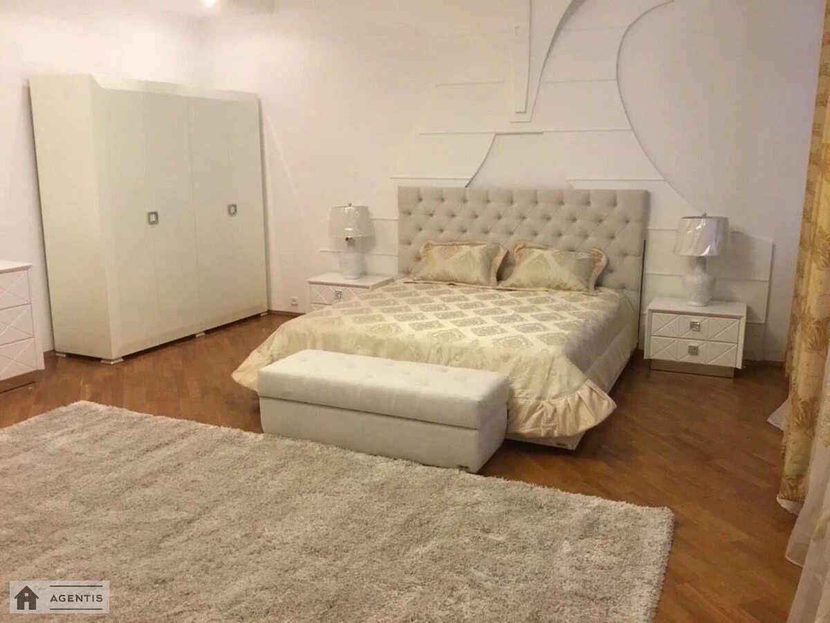 Apartment for rent. 4 rooms, 269 m², 9th floor/17 floors. 18, Pavlivska 18, Kyiv. 