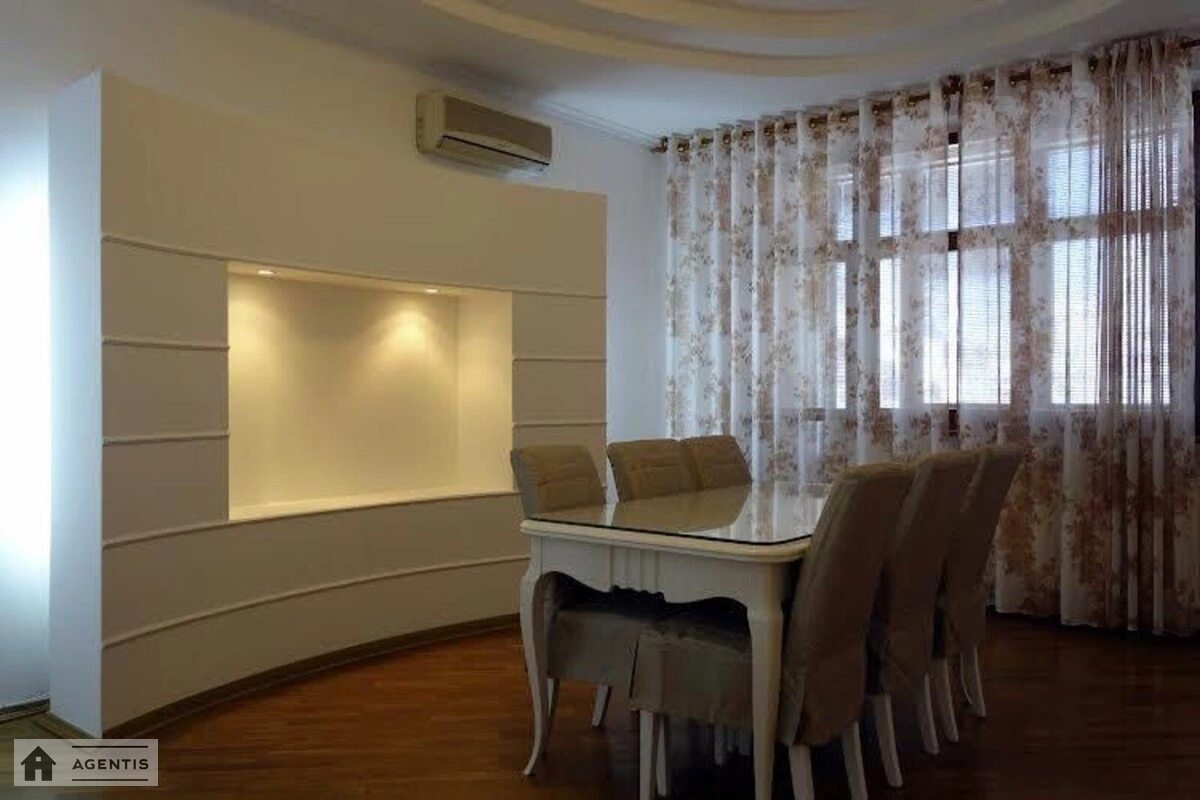 Apartment for rent. 4 rooms, 269 m², 9th floor/17 floors. 18, Pavlivska 18, Kyiv. 