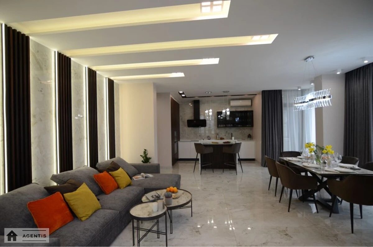 Apartment for rent. 4 rooms, 370 m², 20 floor/27 floors. 2, Bolsunovska vul. Serhiya Strutynskoho, Kyiv. 