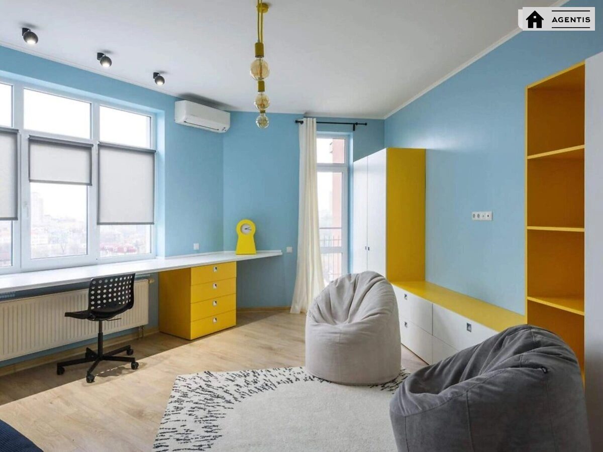 Apartment for rent. 4 rooms, 174 m², 18 floor/18 floors. 44, Oleksandra Konyskoho vul. Turhenyevska, Kyiv. 