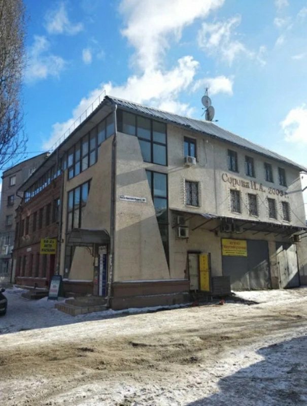 Office for rent. 2 rooms, 29 m², 3rd floor/3 floors. Lenynhradskaya, Dnipro. 