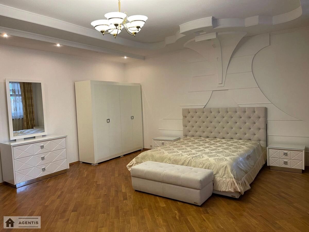 Apartment for rent. 4 rooms, 260 m², 9th floor/17 floors. 18, Pavlivska 18, Kyiv. 