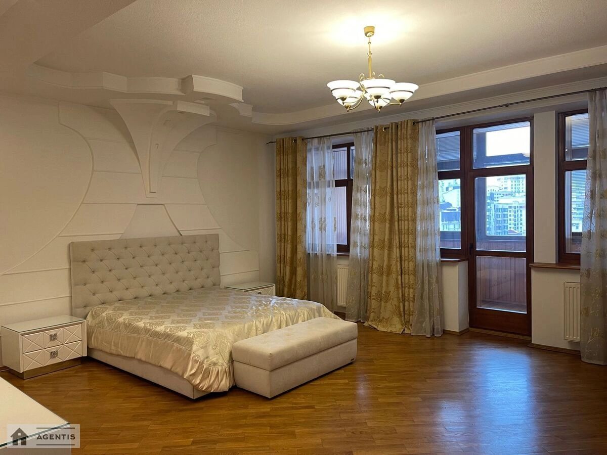 Здам квартиру. 4 rooms, 260 m², 9th floor/17 floors. 18, Павлівська 18, Київ. 