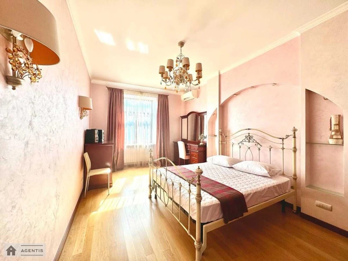 Apartment for rent. 1 room, 53 m², 4th floor/5 floors. 55, Olesya Honchara vul., Kyiv. 