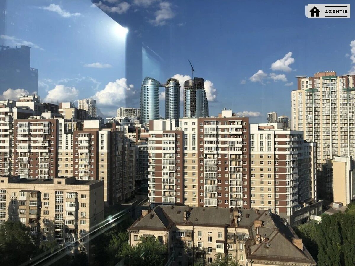 Apartment for rent. 2 rooms, 85 m², 18 floor/21 floors. 53, Predslavynska 53, Kyiv. 