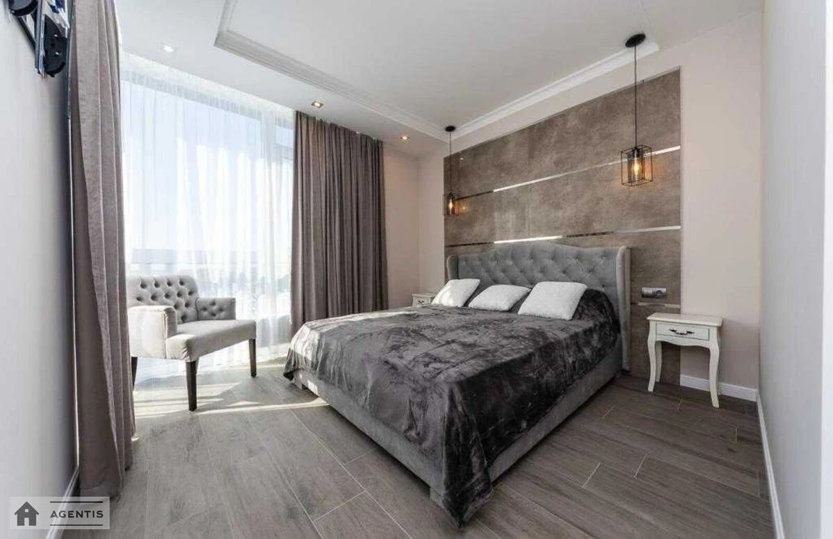 Apartment for rent. 1 room, 48 m², 20 floor/24 floors. 42, Predslavynska 42, Kyiv. 