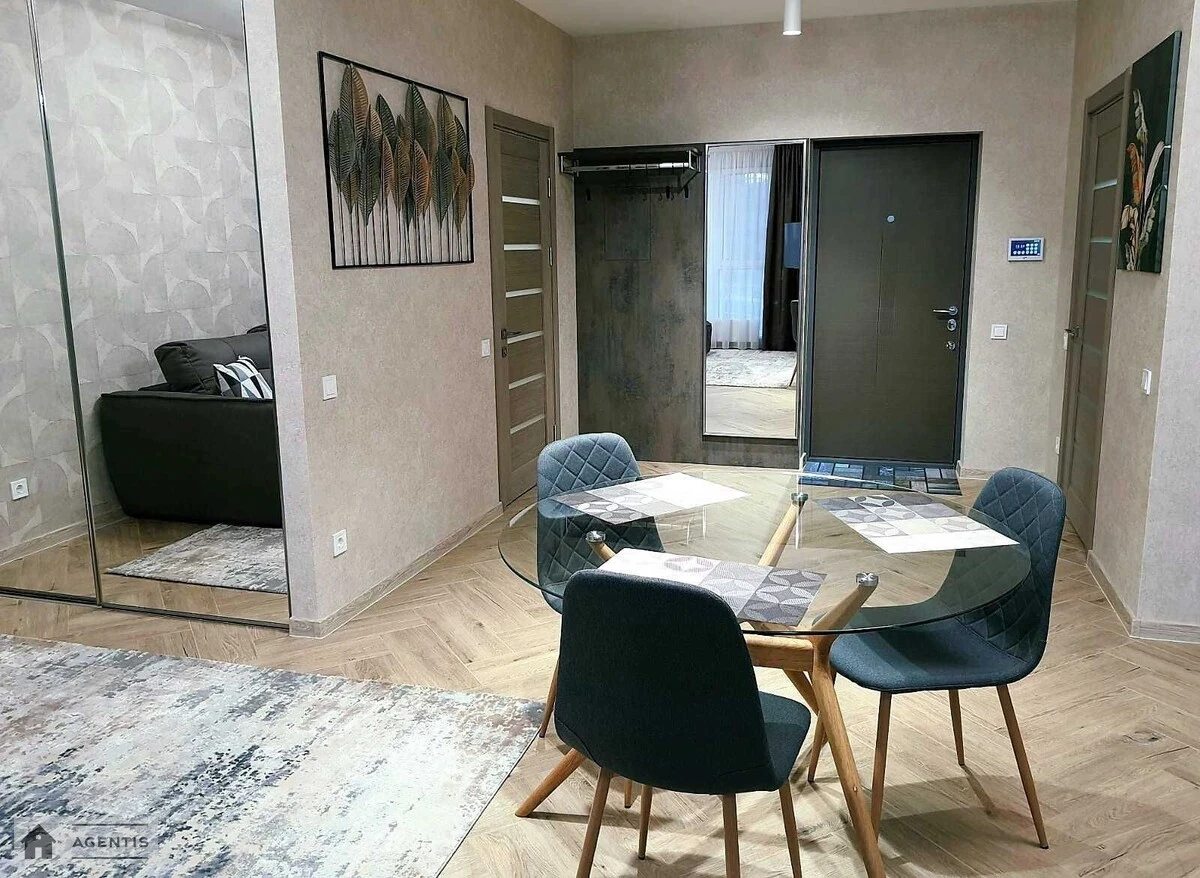 Сдам квартиру. 1 room, 50 m², 20 floor/21 floors. 40, Ревуцкого 40, Киев. 