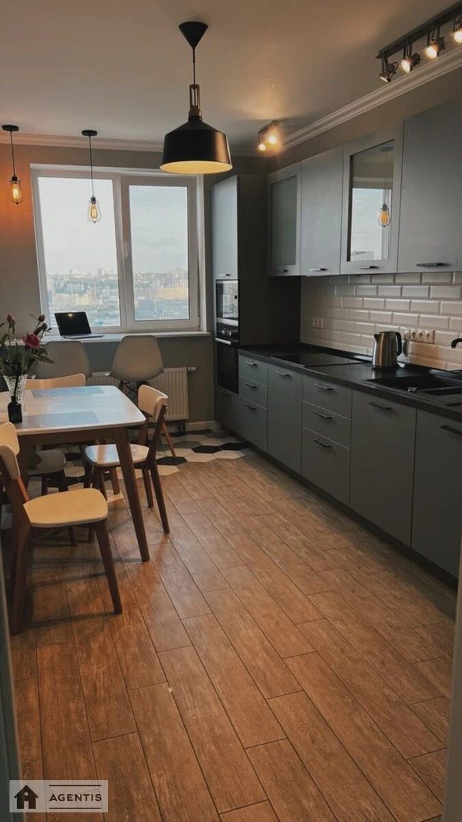 Здам квартиру. 2 rooms, 75 m², 17 floor/25 floors. 89, Казимира Малевича вул., Київ. 