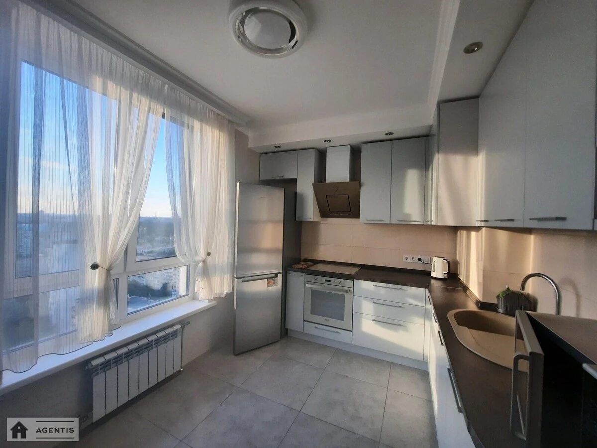 Apartment for rent 1 room, 52 m², 21st fl./26 floors. 6, Virmenska 6, Kyiv. 