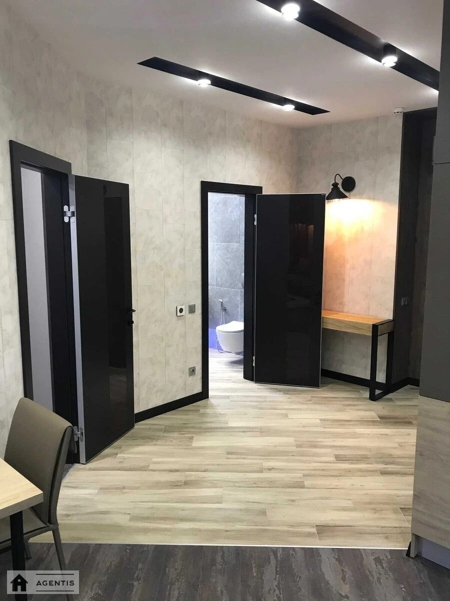 Здам квартиру 2 кімнати, 57 m², 4 пов./25 поверхів. 1, Ділова вул. (Димитрова), Київ. 