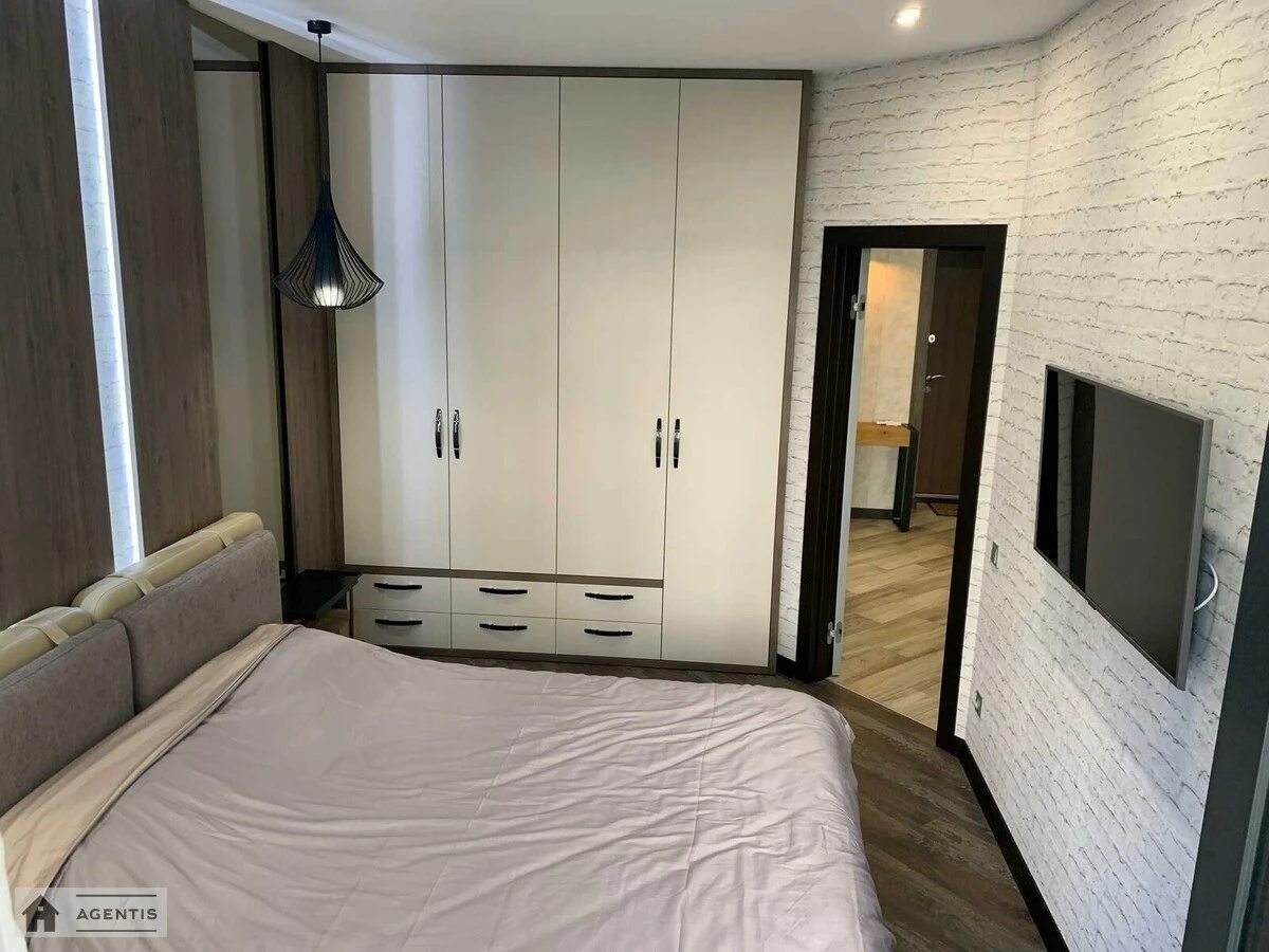 Сдам квартиру 2 комнаты, 57 m², 4 эт./25 этажей. 1, Ділова вул. (Димитрова), Киев. 