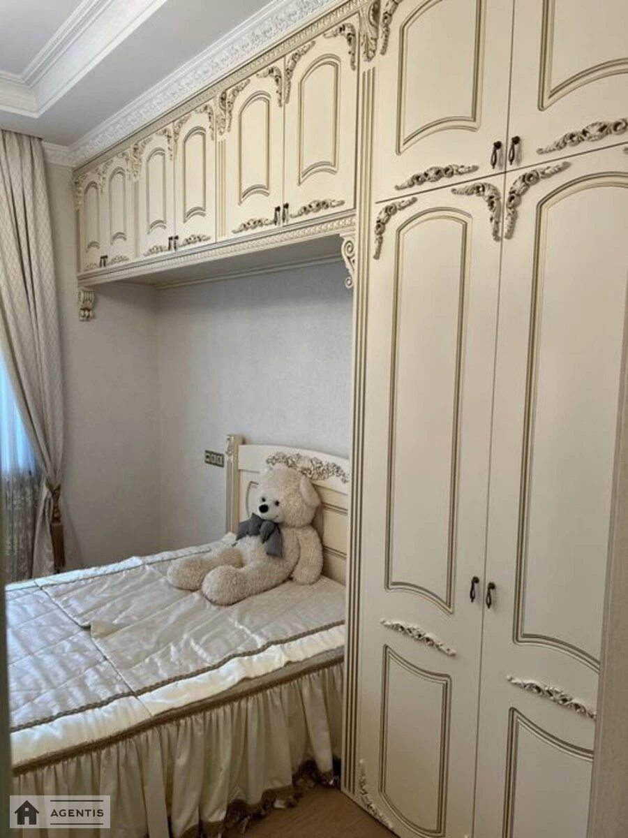 Сдам квартиру. 2 rooms, 55 m², 4th floor/5 floors. 9, Горіхуватський шлях вул. (Генерала Родимцева), Киев. 